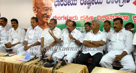 Veerappa-moily-press-19th_4