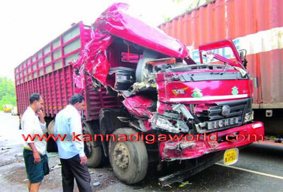 Uppala_busTruck_axident_1