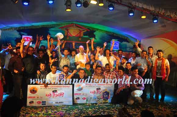 Prize_Winners_Group-4