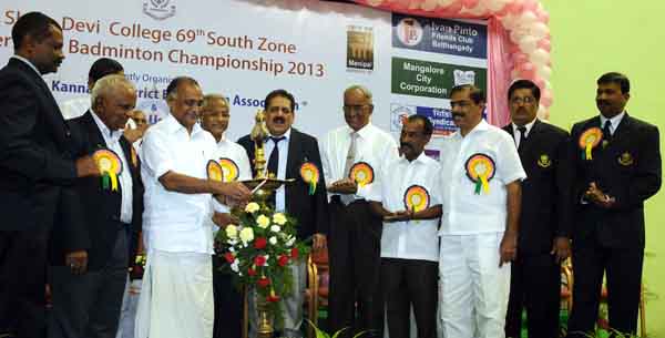 Badminton_comption_match2