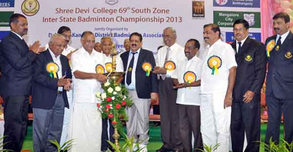 Badminton_comption_match4