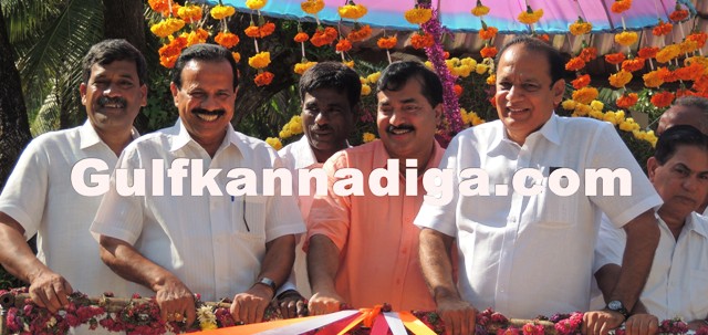 Dr.-karantha-award-2013.-37