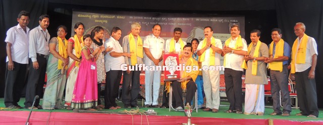 Dr.-karantha-award-2013.-50