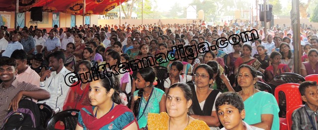 Dr.-karantha-award-2013.-51