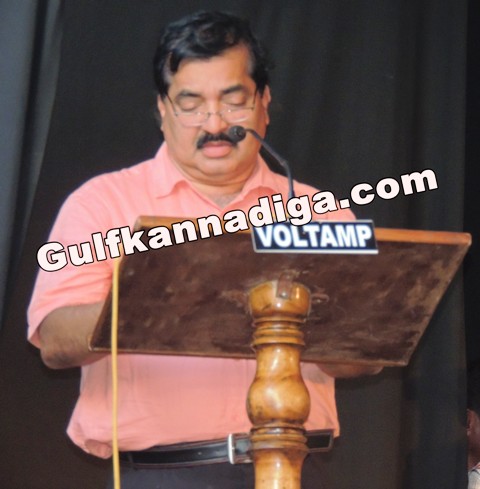 Dr.-karantha-award-2013.-54