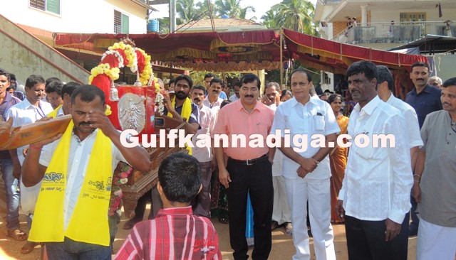 Dr.-karantha-award-2013.-59