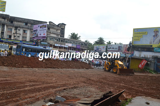 Karkala-bus-stand-14