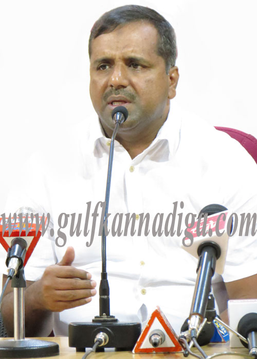 Khadar_cercute_house