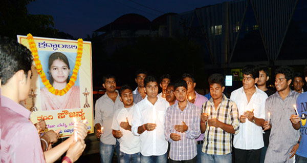 Soujanya_candle_protest_2