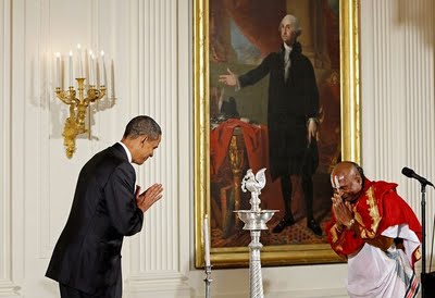barak_obama_celebrates_diwali_in-white-house3