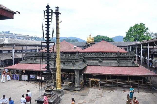 kolluru-temple