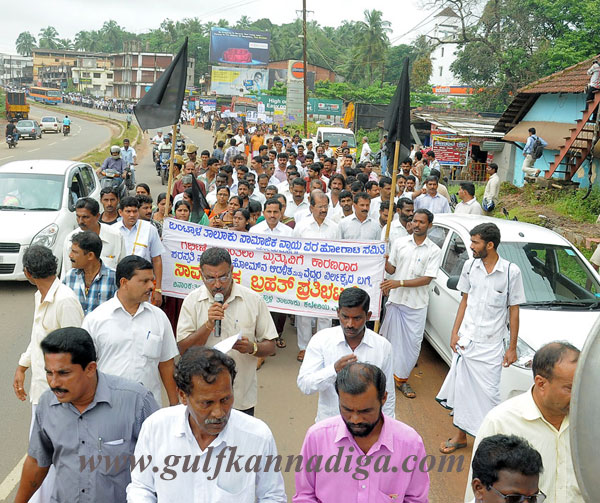 shakuntala_death_prtst1.