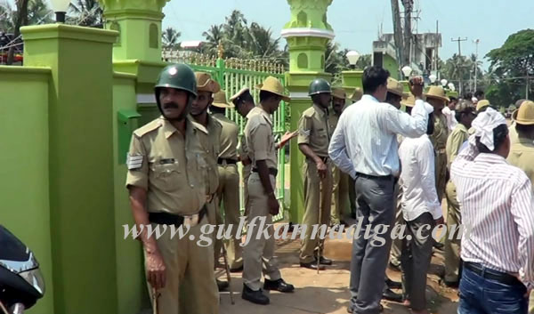 ullala_group_fight_2