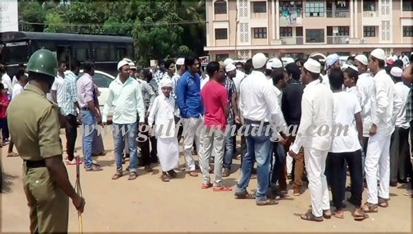 ullala_group_fight_3