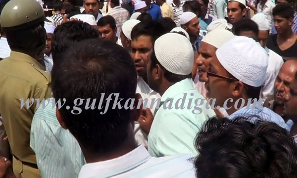 ullala_group_fight_4