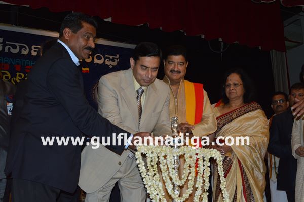 Abudhabi kar sangha Rajyothsava-Nov 1-2013-004