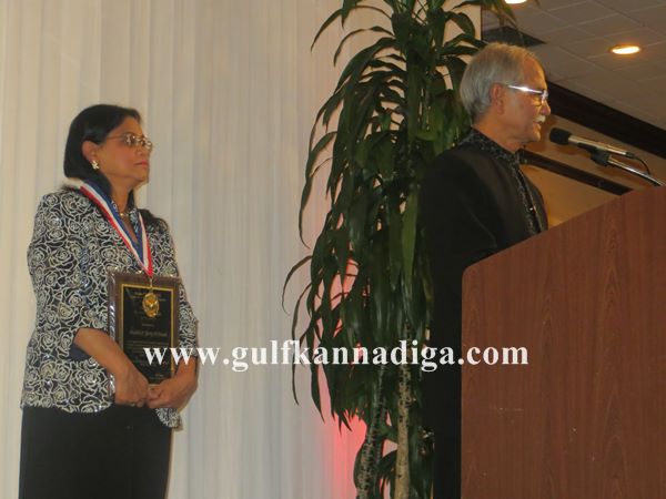 Lifetime Asian Humanitarian Couple Award -2013-005