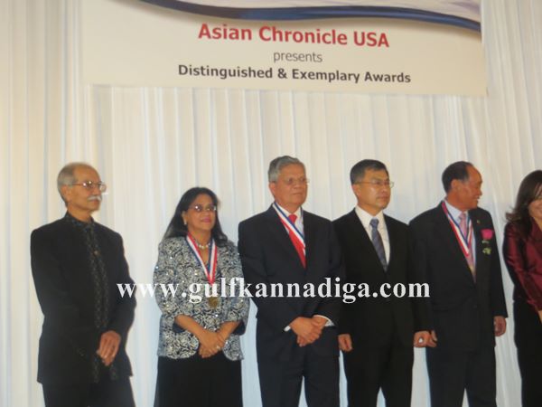 Lifetime Asian Humanitarian Couple Award -2013-006