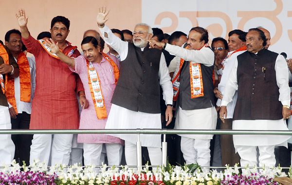 Modi in bang-Nov 17-2013006