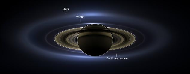 NASA-Saturn-earth-_1651379f