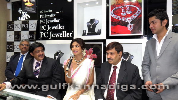 PCJ_Jewwllers_Shilpa_21