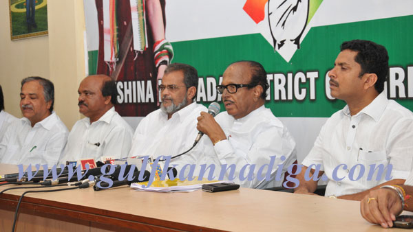 Poojary_Press_Meet_1