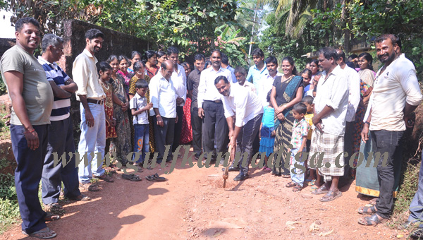 kadher_road_conrete1