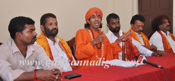 pranava_swamiji_press_2