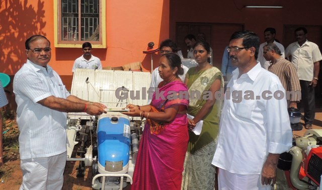 savalattu-vitarane-byndoor-16