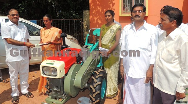 savalattu-vitarane-byndoor-17