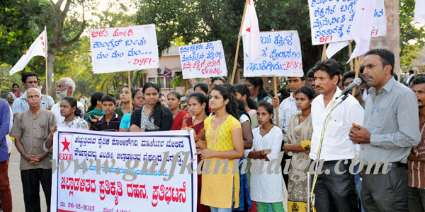 Blufilmcase_Dyfi_Protest_1