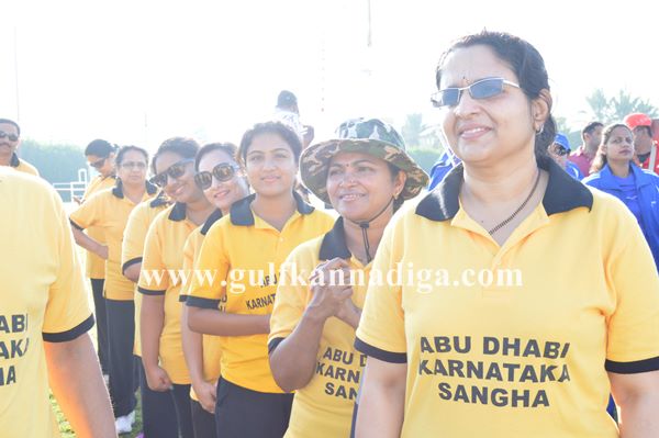 Bunts dubai throwball-Dec 7-2013-013