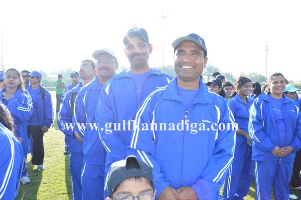 Bunts dubai throwball-Dec 7-2013-015