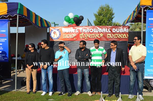 Bunts dubai throwball-Dec 7-2013-020