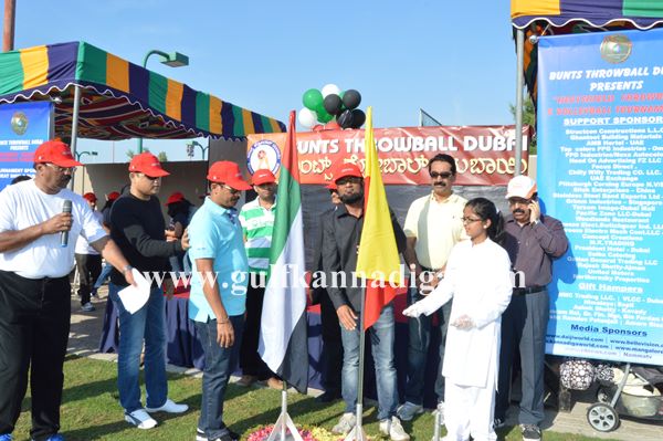Bunts dubai throwball-Dec 7-2013-031