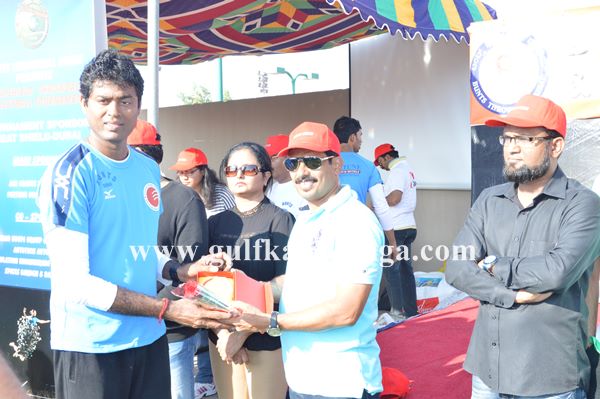 Bunts dubai throwball-Dec 7-2013-039