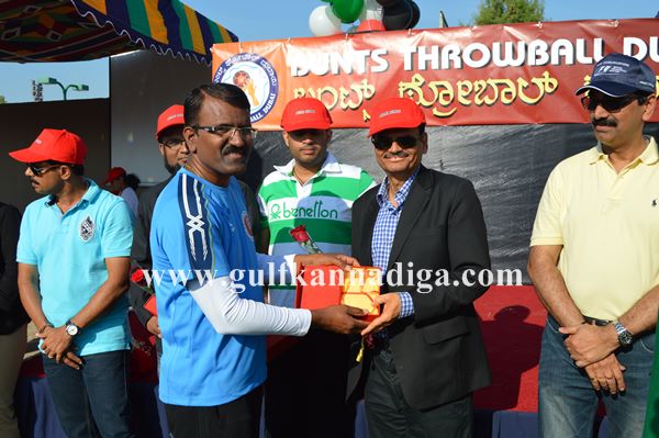 Bunts dubai throwball-Dec 7-2013-042