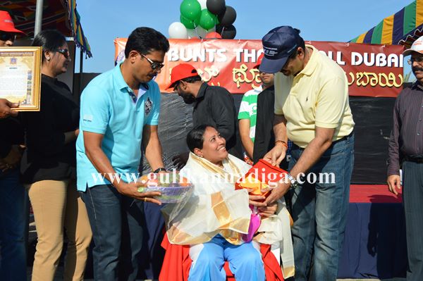 Bunts dubai throwball-Dec 7-2013-048