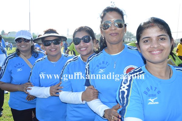Bunts dubai throwball-Dec 7-2013-062