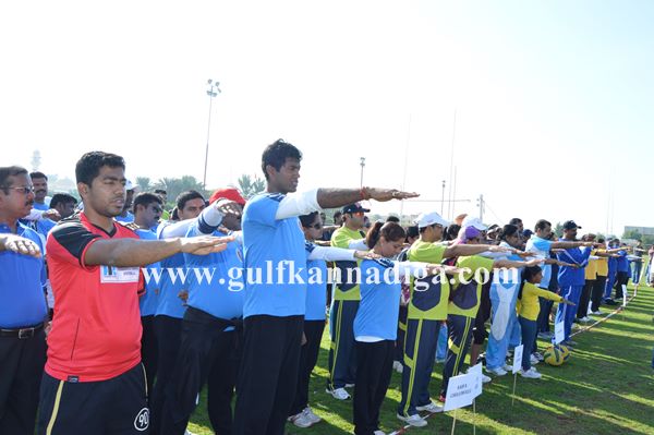 Bunts dubai throwball-Dec 7-2013-066