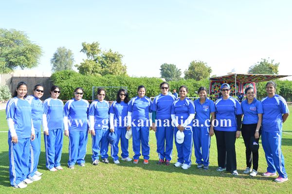Bunts dubai throwball-Dec 7-2013-069