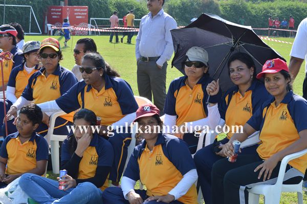 Bunts dubai throwball-Dec 7-2013-122