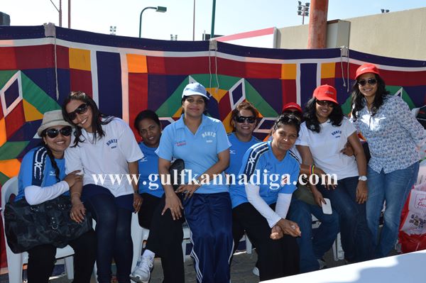 Bunts dubai throwball-Dec 7-2013-144