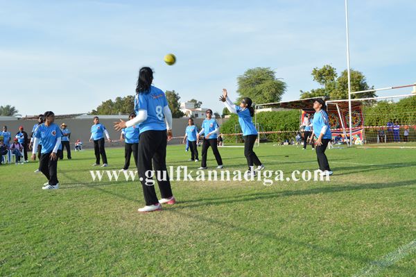 Bunts dubai throwball-Dec 7-2013-198