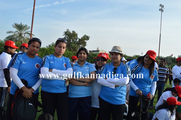 Bunts dubai throwball-Dec 7-2013-241
