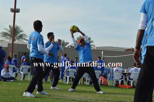 Bunts dubai throwball-Dec 7-2013-270