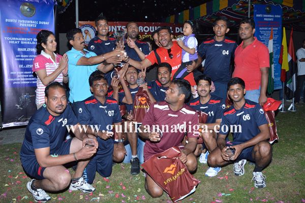 Bunts dubai throwball-Dec 7-2013-462