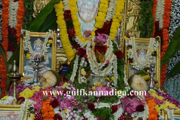 Dubai satyanarayana pooje -Dec 13-2013-003