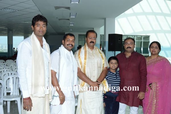 Dubai satyanarayana pooje -Dec 13-2013-007