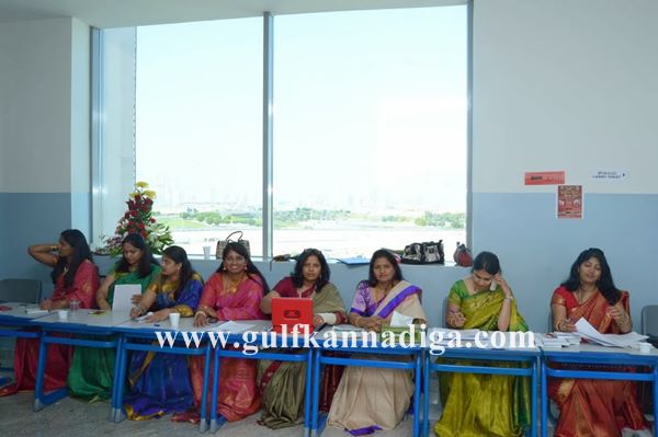 Dubai satyanarayana pooje -Dec 13-2013-014